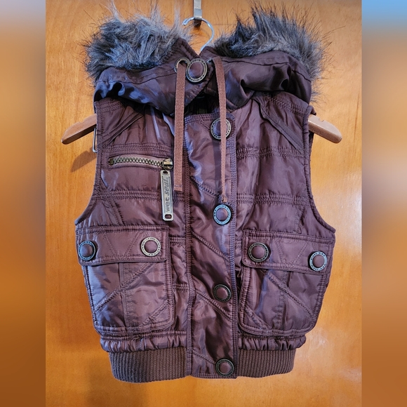 *SOLD* Deadstock Original Tags Wet Seal Brown Faux Fur Hooded Vest - Picture 3 of 9